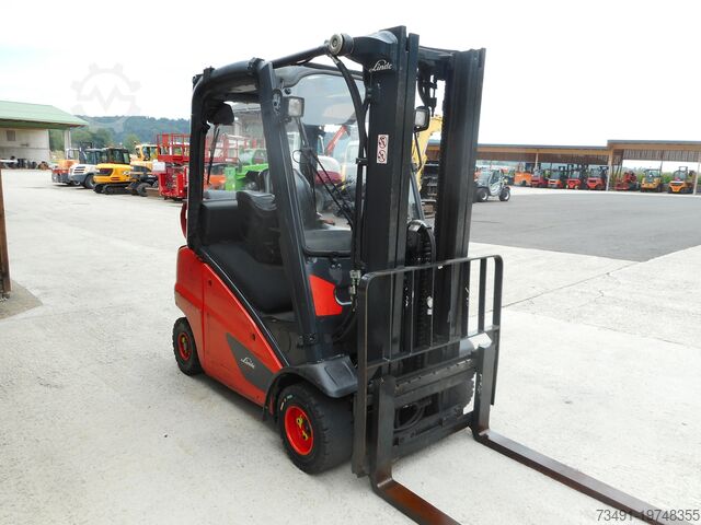 4-wheel forklift Linde H20T-01 Triplex