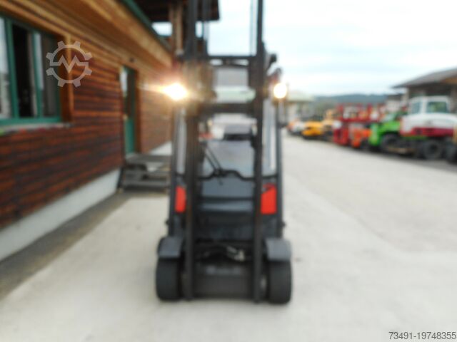 4-wheel forklift Linde H20T-01 Triplex