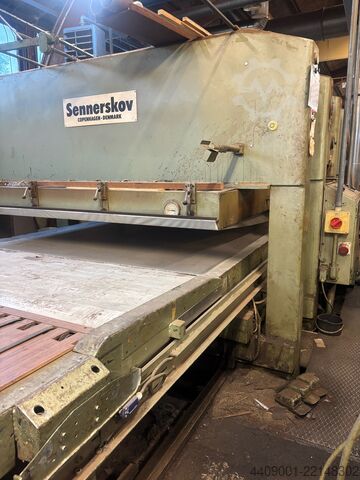Plywood press Sennerskov 3650 x 2150 mm