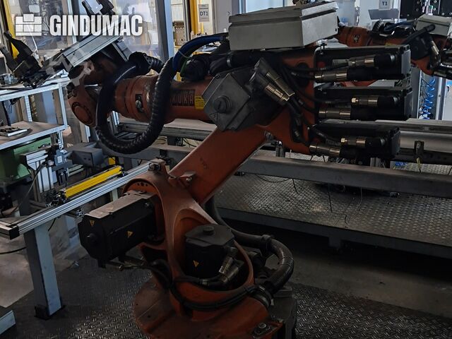 KUKA KR 16-2 with KRC 4 KUKA KR 16-2 with KRC 4