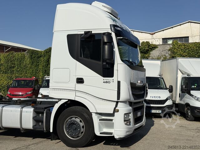 Roll-off tipper truck Iveco stralis 480