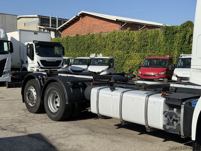 Roll-off tipper truck Iveco stralis 480