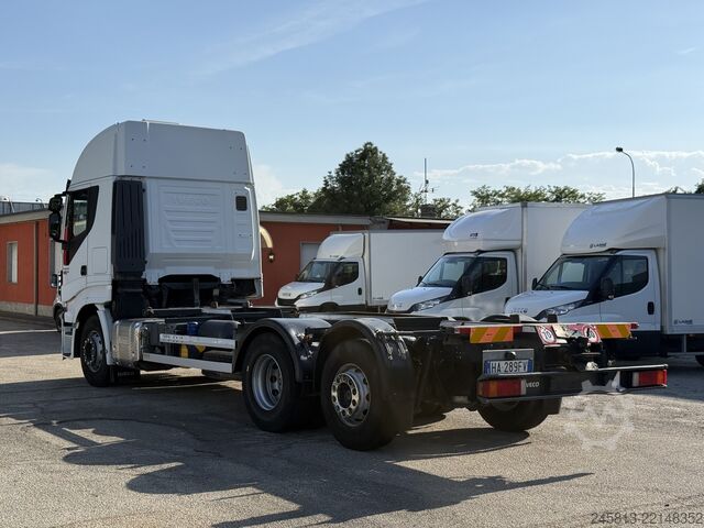 Roll-off tipper truck Iveco stralis 480