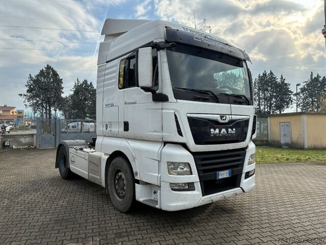 Standard tractor unit MAN TGX 18.460 T25-164
