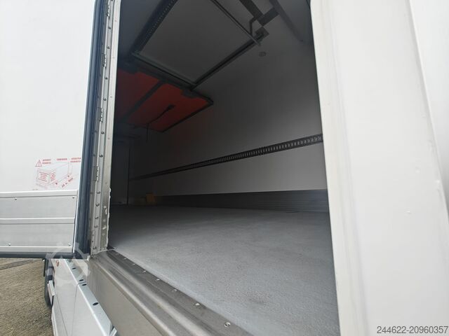 Refrigerated truck Ford Truck F-Line E 6x2 - Garantie 2+0 jaar