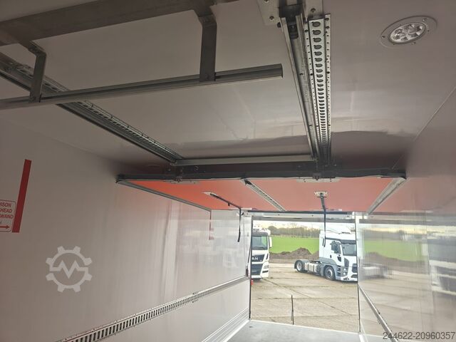 Refrigerated truck Ford Truck F-Line E 6x2 - Garantie 2+0 jaar