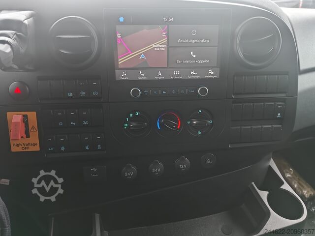 Refrigerated truck Ford Truck F-Line E 6x2 - Garantie 2+0 jaar