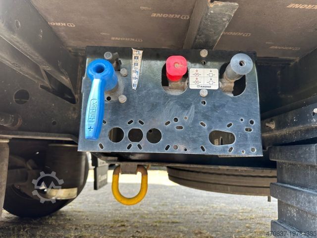 Box semitrailer KRONE DryLiner / Textil / Mega **2 x Auf Lager**