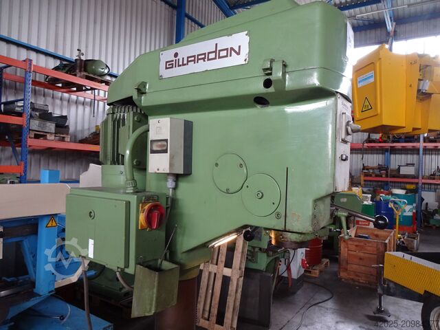 Pillar drill Gillardon , GB 30