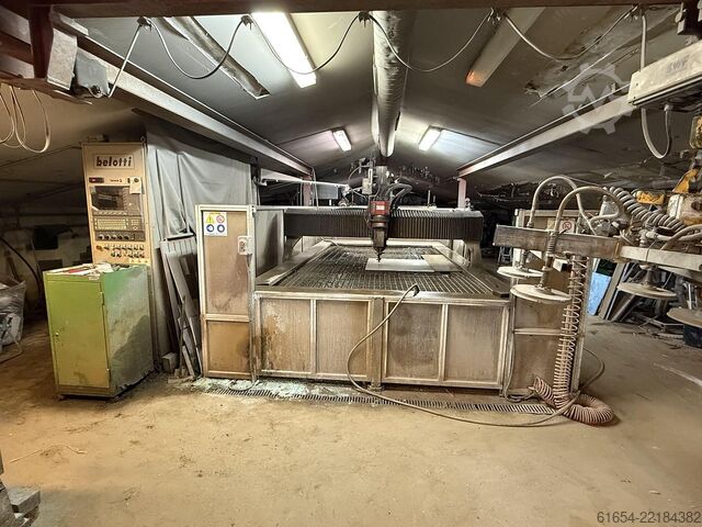 USED CNC-WATERJET CUTTER MANUF. BELOTTI, MODEL CPT 4020 5X BELOTTI CPT 4020 5X