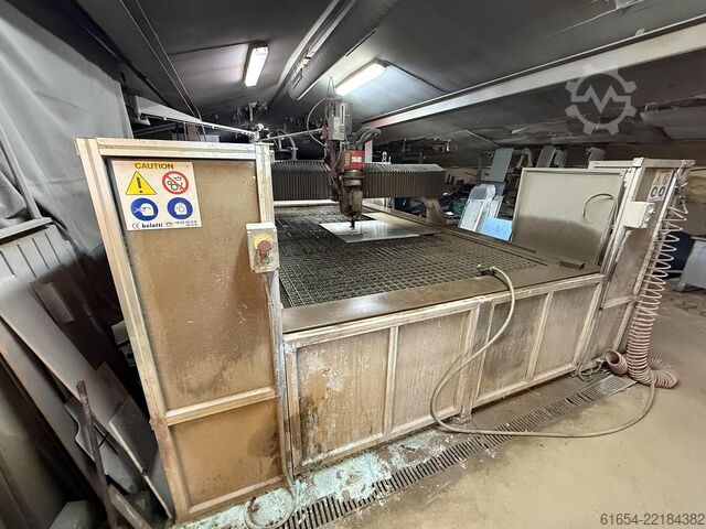 USED CNC-WATERJET CUTTER MANUF. BELOTTI, MODEL CPT 4020 5X BELOTTI CPT 4020 5X