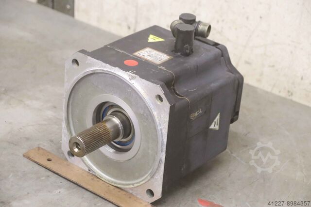 Servomotor KUKA 1FK6100-8AF91-1ZZ9-Z S49
