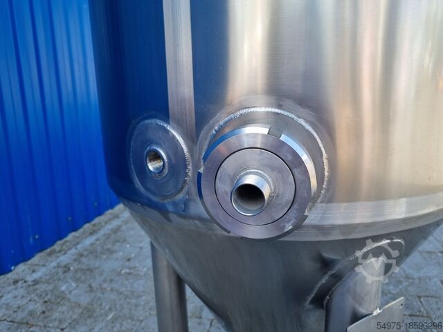 Edelstahlbehälter/ Tank mit Doppelmantel Inox Behälter GmbH