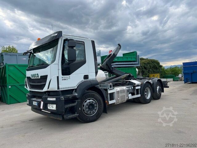 Abrollkipper IVECO IVECO STRALIS 360 AD260SY SCARRABILE 3 ASSI