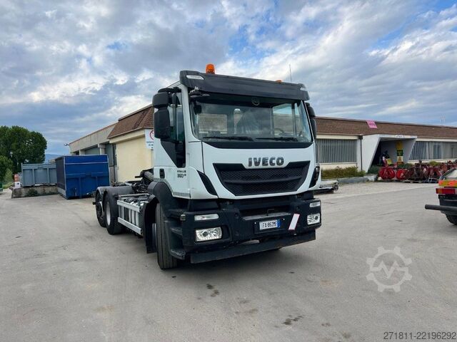 Abrollkipper IVECO IVECO STRALIS 360 AD260SY SCARRABILE 3 ASSI