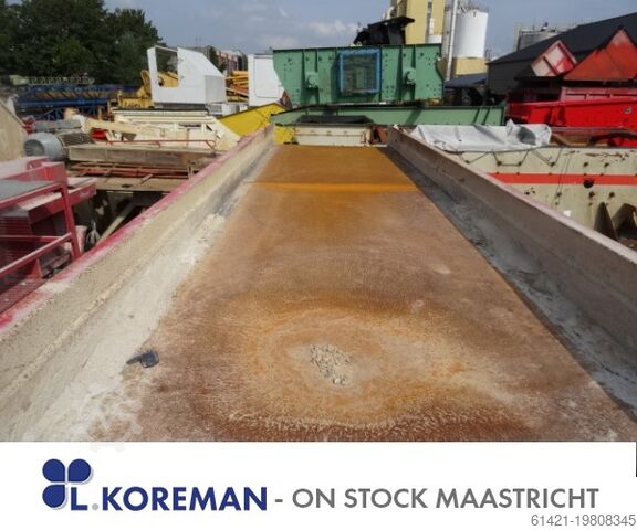 Nordberg Hopper with Vibrating Chute