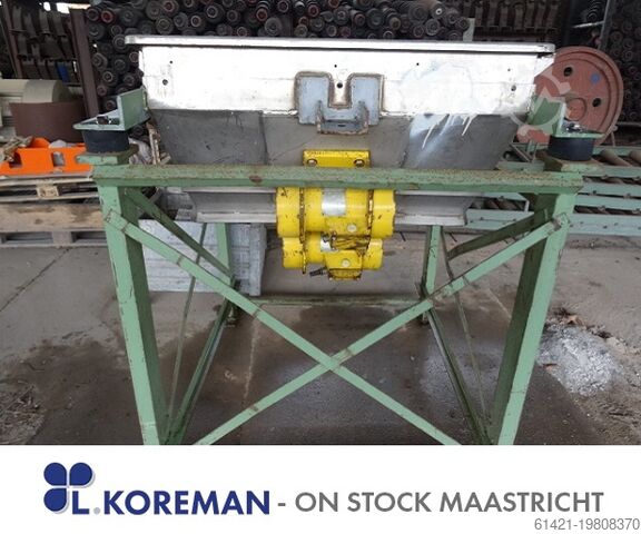 Vibrating Chute Zippe 1000-1000  