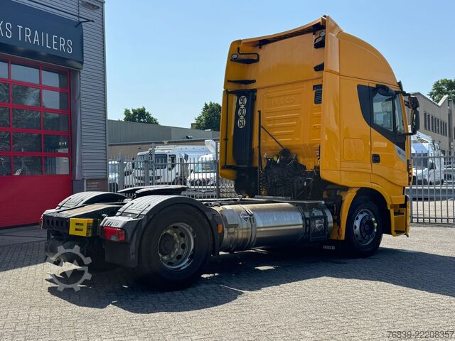 Standard-SZM Iveco Stralis AS440S46 2x LNG tank 598 Liter Retarder