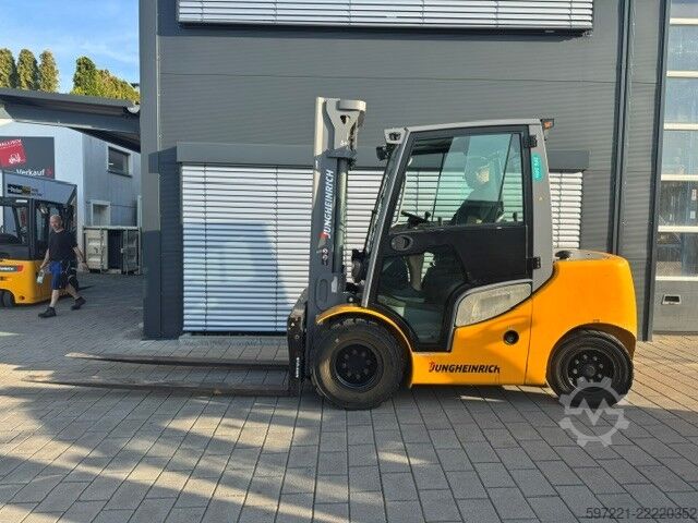 Diesel Forklifts Jungheinrich DFG 545s