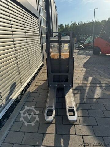 Pallet Stackers Jungheinrich ERD 220