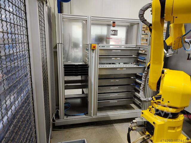 5 - Achs Vertikal-Bearbeitungszentrum Stama MC 331/S