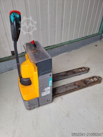 Niederhubwagen Jungheinrich EJE M13 Li-Ion