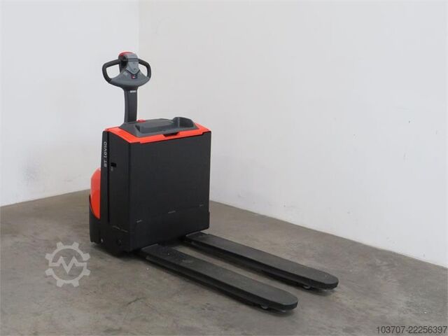 Pallet truck Toyota LWE160