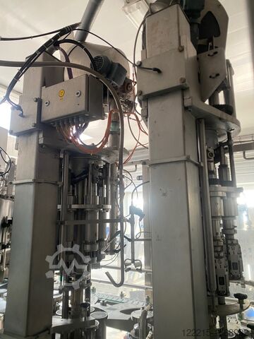 RICO, ADELSKI, PAC SYSCONA, ICS, ANKER, Keyence Abfülllinie für Glasflaschen (Mehrweg) (2011) RICO, ADELSKI, PAC Abfülllinie für Glasflaschen (Mehrweg)