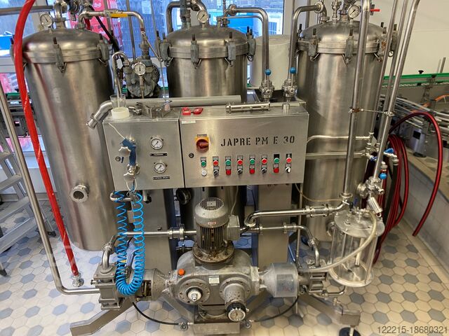 RICO, ADELSKI, PAC SYSCONA, ICS, ANKER, Keyence Abfülllinie für Glasflaschen (Mehrweg) (2011) RICO, ADELSKI, PAC Abfülllinie für Glasflaschen (Mehrweg)