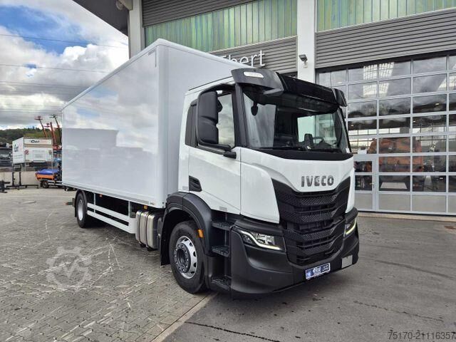 Suitcase Iveco AD190S40/P 4x2 Ladebordwand 2.000kg Navi ACC