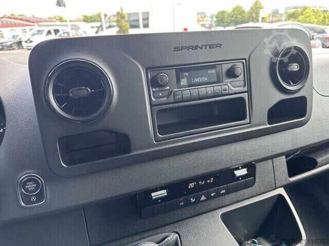 High-roof van Mercedes-Benz Sprinter 315 CDI DoKa/Mixto AHK3,5t Klima Kamera