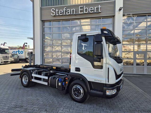 Hakenarmsystem Iveco Eurocargo ML80E21K 4x2 Hyva Abrollkipper, 2xAHK