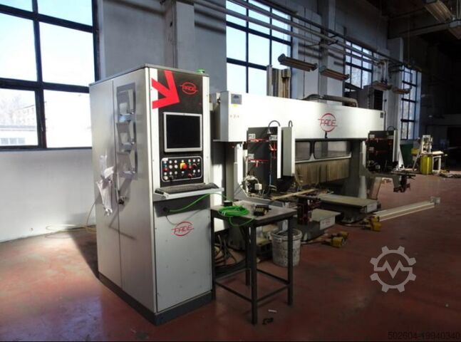 Machining center Pade Velox