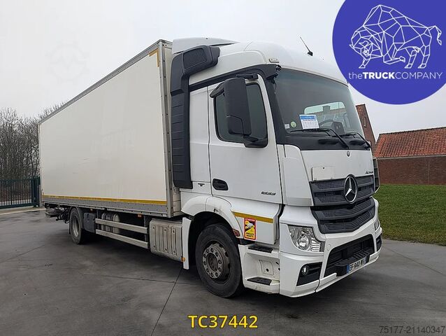 Koffer Mercedes-Benz Actros 1833
