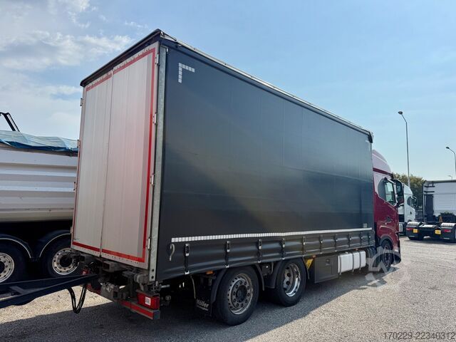 Flatbed truck with tarp Iveco s-way 480