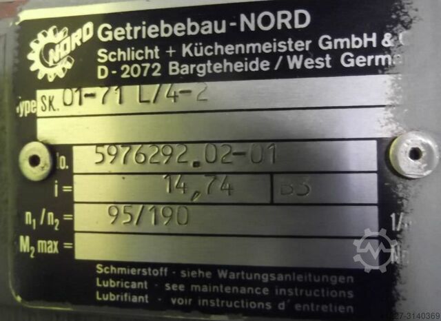 Gear motor 0.3/0.43 kW 95/190 rpm Nord SK71L/4