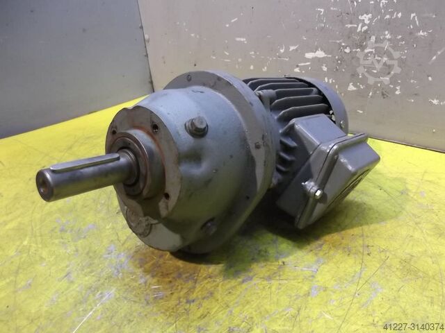 Geared motor 0.09 kW 119 rpm Bockwoldt CB004D