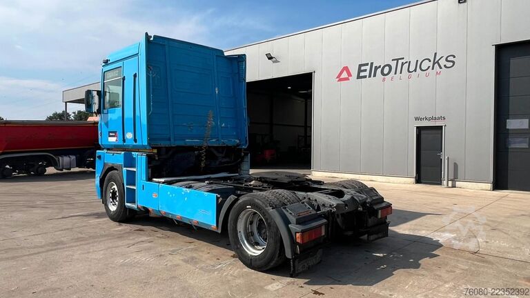 Standard tractor Renault AE 440 Magnum E-tech (BOITE MANUELLE / MANUAL G...