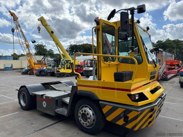 Terminal tractor Terberg YT222