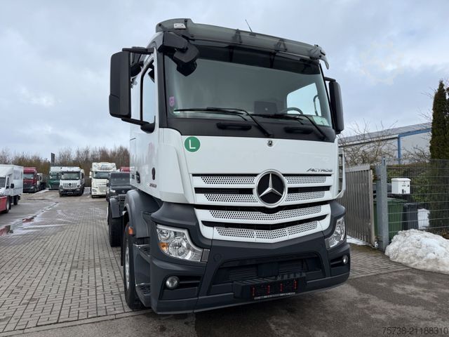 LKW-Fahrgestell MERCEDES-BENZ Actros 2553 Fahrgestell/Retarder/Lenkachse/EU6D
