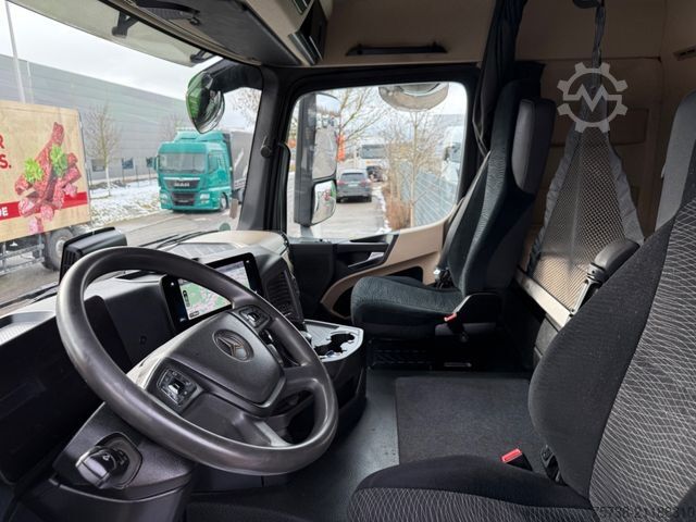 LKW-Fahrgestell MERCEDES-BENZ Actros 2553 Fahrgestell/Retarder/Lenkachse/EU6D