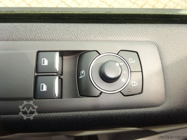 Minibus FORD Tourneo Custom L1 Titanium 2.5L PHEV B&O Kam Nav