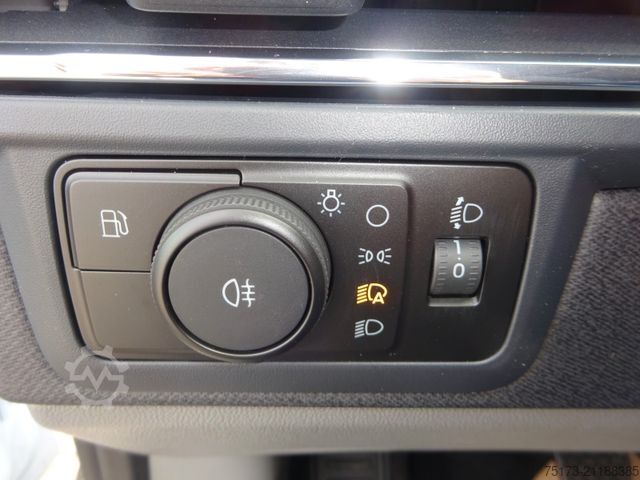 Minibus FORD Tourneo Custom L1 Titanium 2.5L PHEV B&O Kam Nav