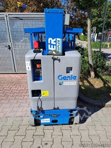 Vertical mast lift Genie GRC 12