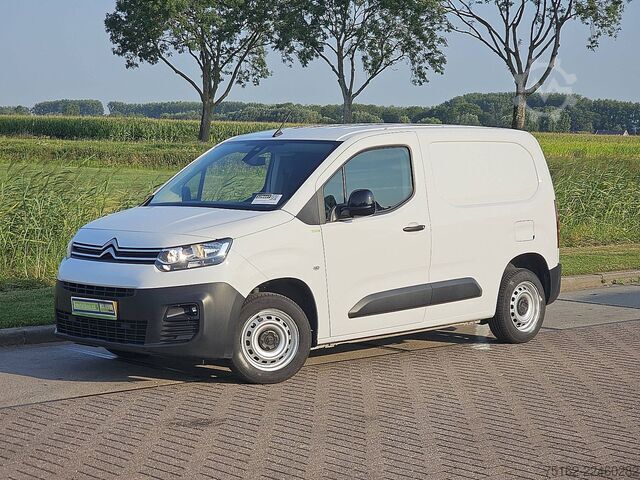 Suitcase Citroën BERLINGO 1.5 L1 Navi NAP Euro6 AC