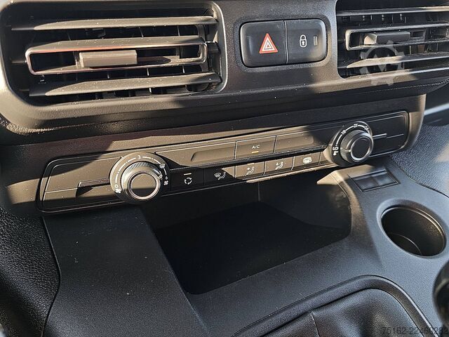 Suitcase Citroën BERLINGO 1.5 L1 Navi NAP Euro6 AC