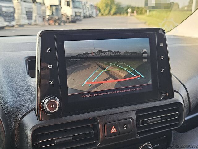 Suitcase Citroën BERLINGO 1.5 L1 Navi NAP Euro6 AC