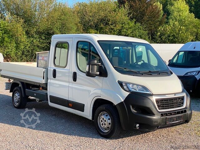 Pick-up van Peugeot Boxer L3 Pritsche Doka 140 Klima