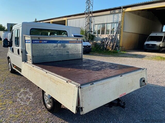 Pick-up van Peugeot Boxer L3 Pritsche Doka 140 Klima