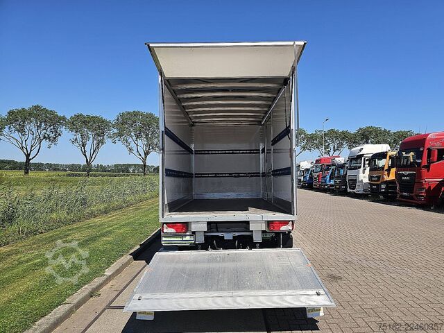Suitcase MERCEDES-BENZ SPRINTER 515 Bakwagen Laadklep!